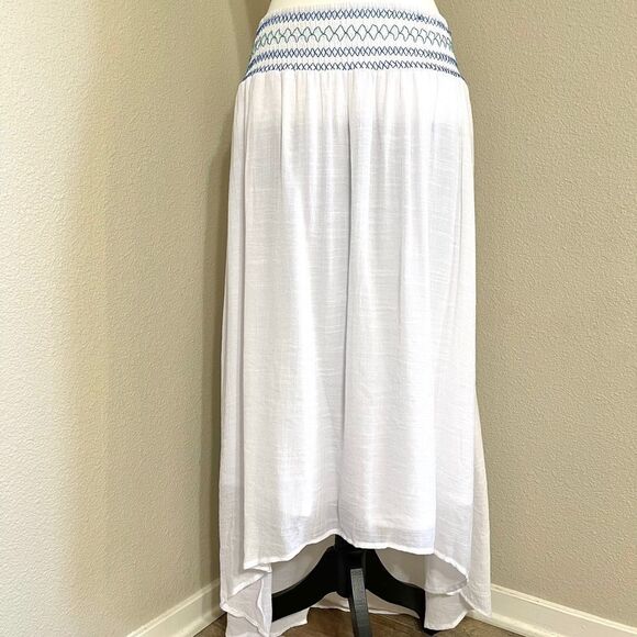 Zac & Rachel Hi Low Plus Size Skirt - Picture 4 of 11